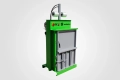 Mała belownica do kartonu i folii ECOBALERS VB50 – bela 50kg-2.webp