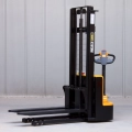Wózek elektryczny podnośnikowy magazynowy VIBER-SYSTEM WE1540R 1500 kg  4 m-4.webp