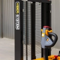 Wózek elektryczny podnośnikowy magazynowy VIBER-SYSTEM WE1540R 1500 kg  4 m-6.webp
